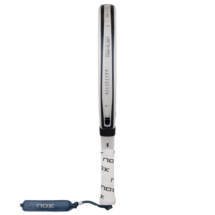 Raquette de padel NOX AT10 Genius 12K Alum Xtrem Lite 2026 - manche et grip oversize